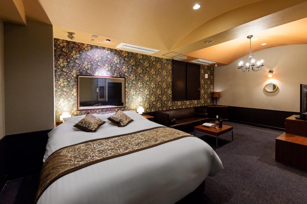 Hotel Love Jewel Kitakyushu Exterior photo